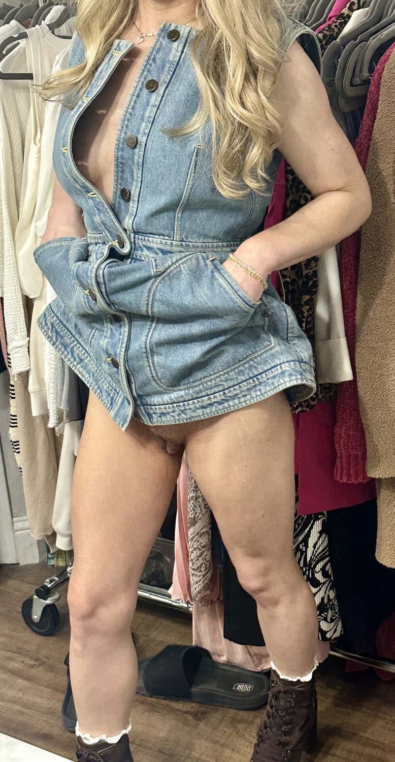 Mikayla Webslut #9cLclzql