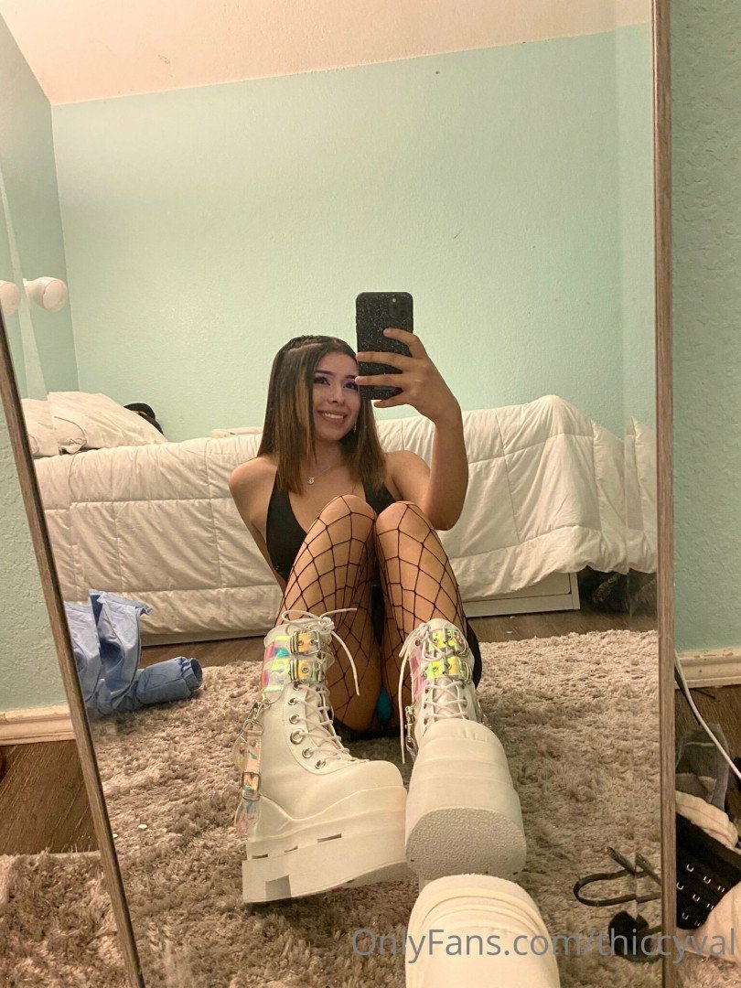 Thick latina #9iTJZLER