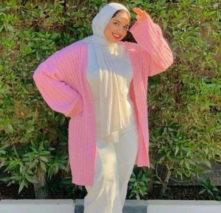 Muslimah #A9BfbeLD