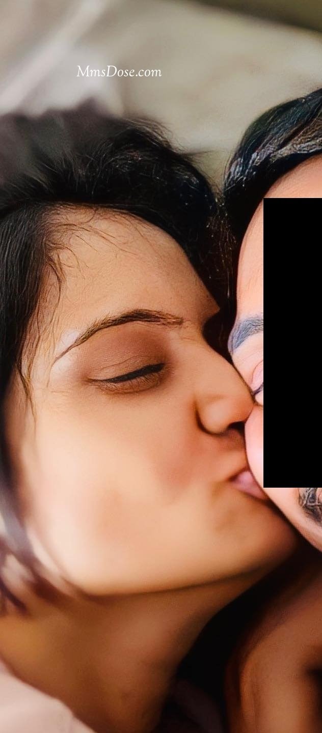 Indian bitch get fucked by her boyfriend #acfmLHFM