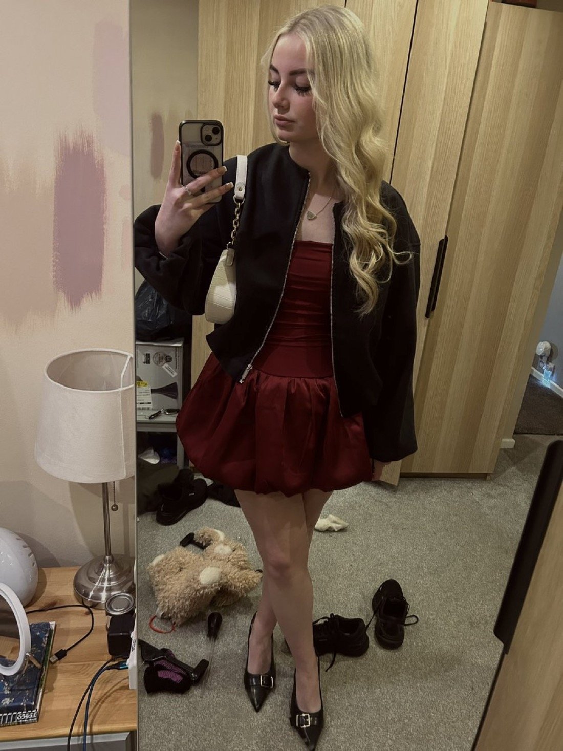 cute blonde chav #bfE3yhn5