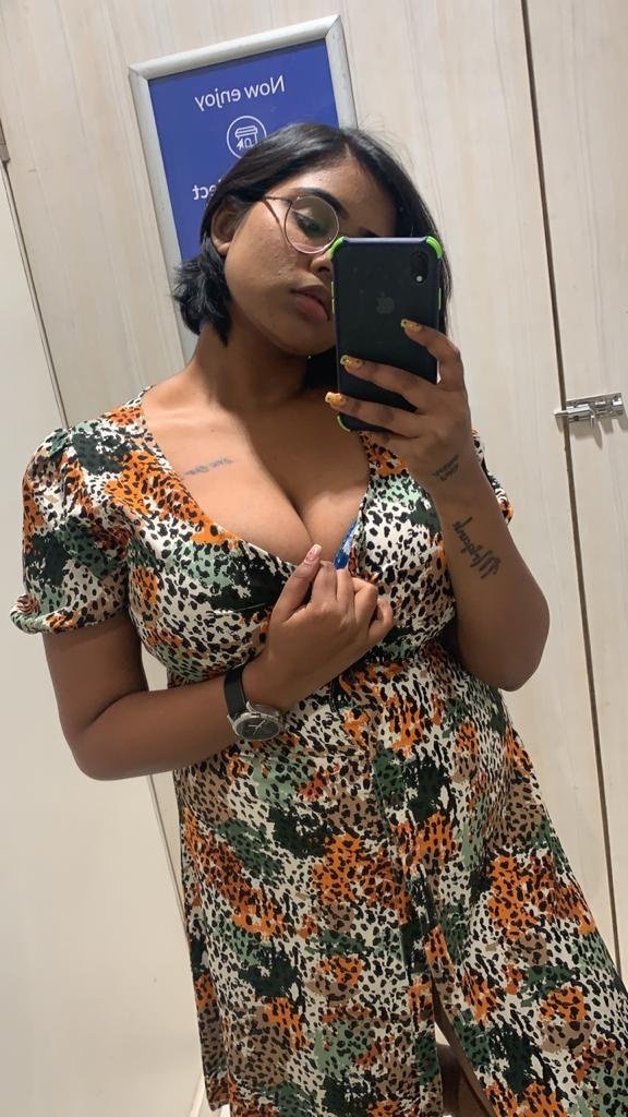 bliey0zy Indian big busty boobs brown girl makes porn videos. Full collection #BlIEY0zY