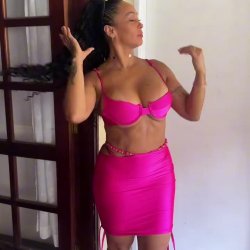 ROSIANE PINHEIRO
