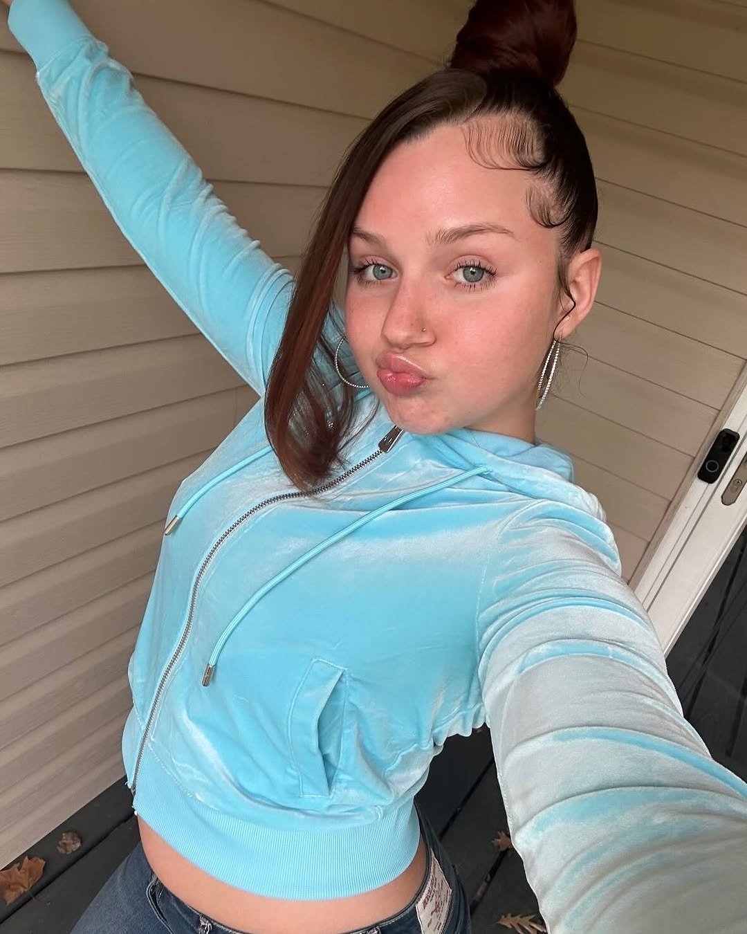 bzcjim63 Gutterbunny Queen (miss.figuree) #BzcJim63