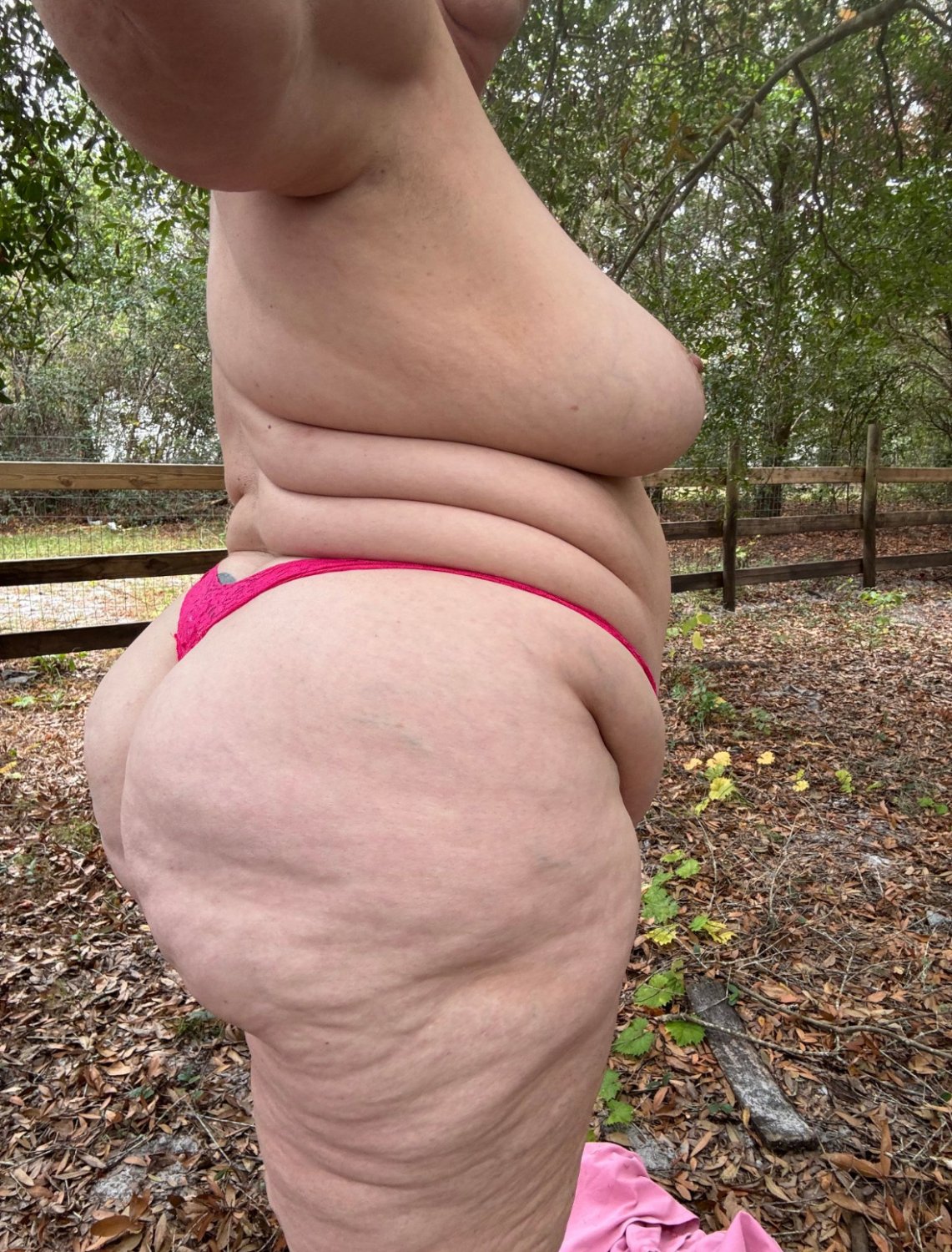 Latina Gilf #cqKNFHQR
