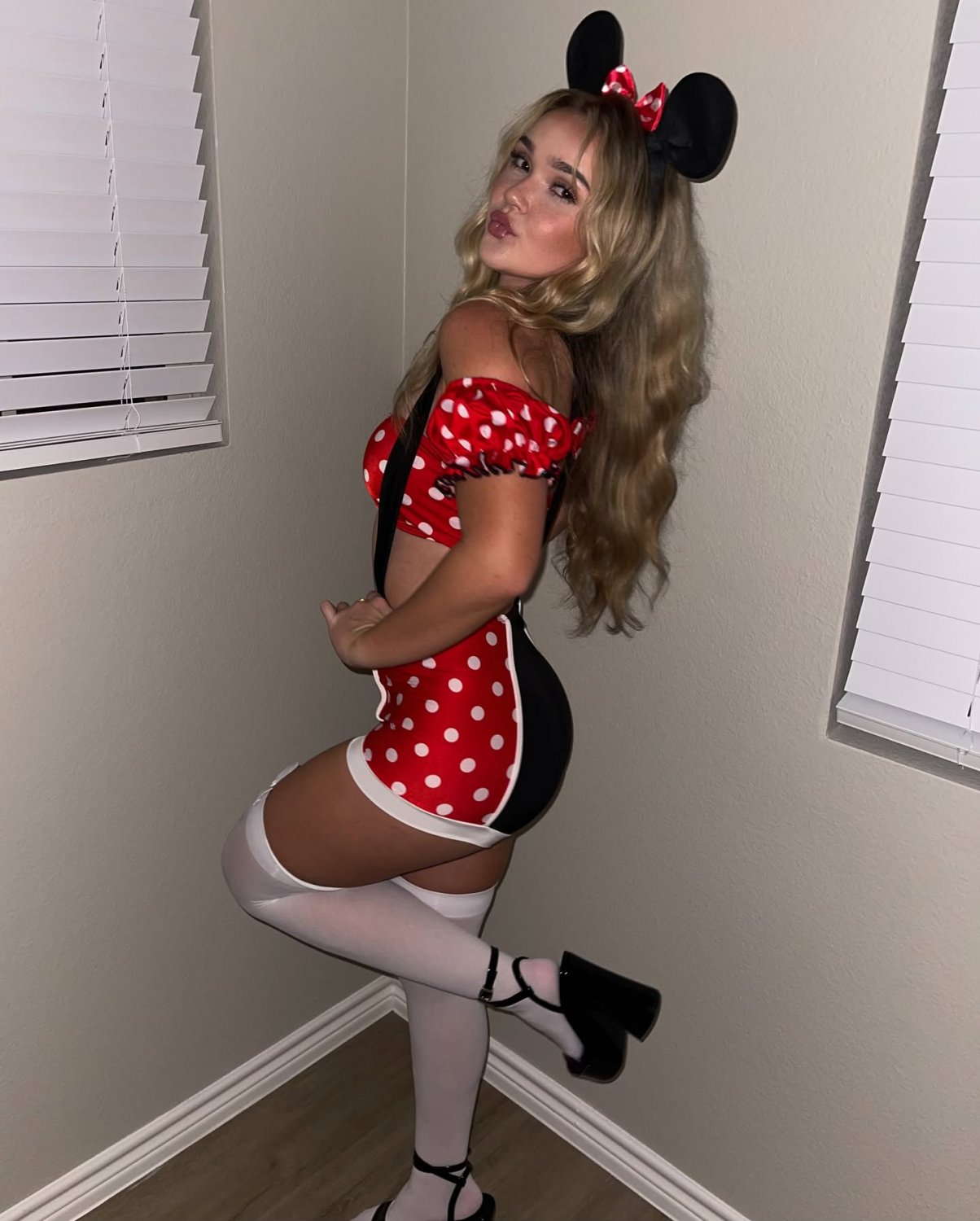 Sexy busty blonde teen Jordyn #d6TQ2rUP