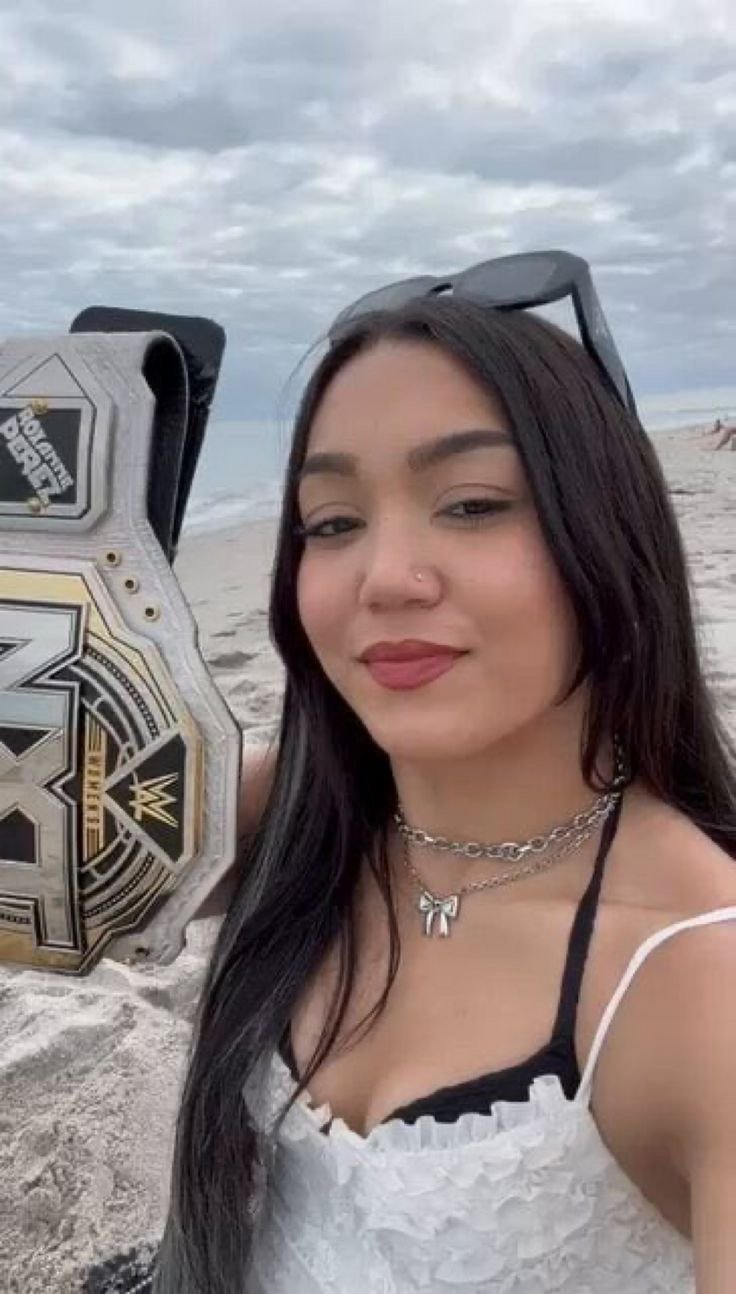 WWE Roxanne Perez #dvV3aHTi