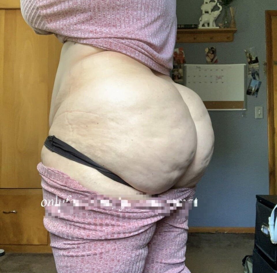el653bkc 43 year old GILF slut with an OF! #eL653Bkc