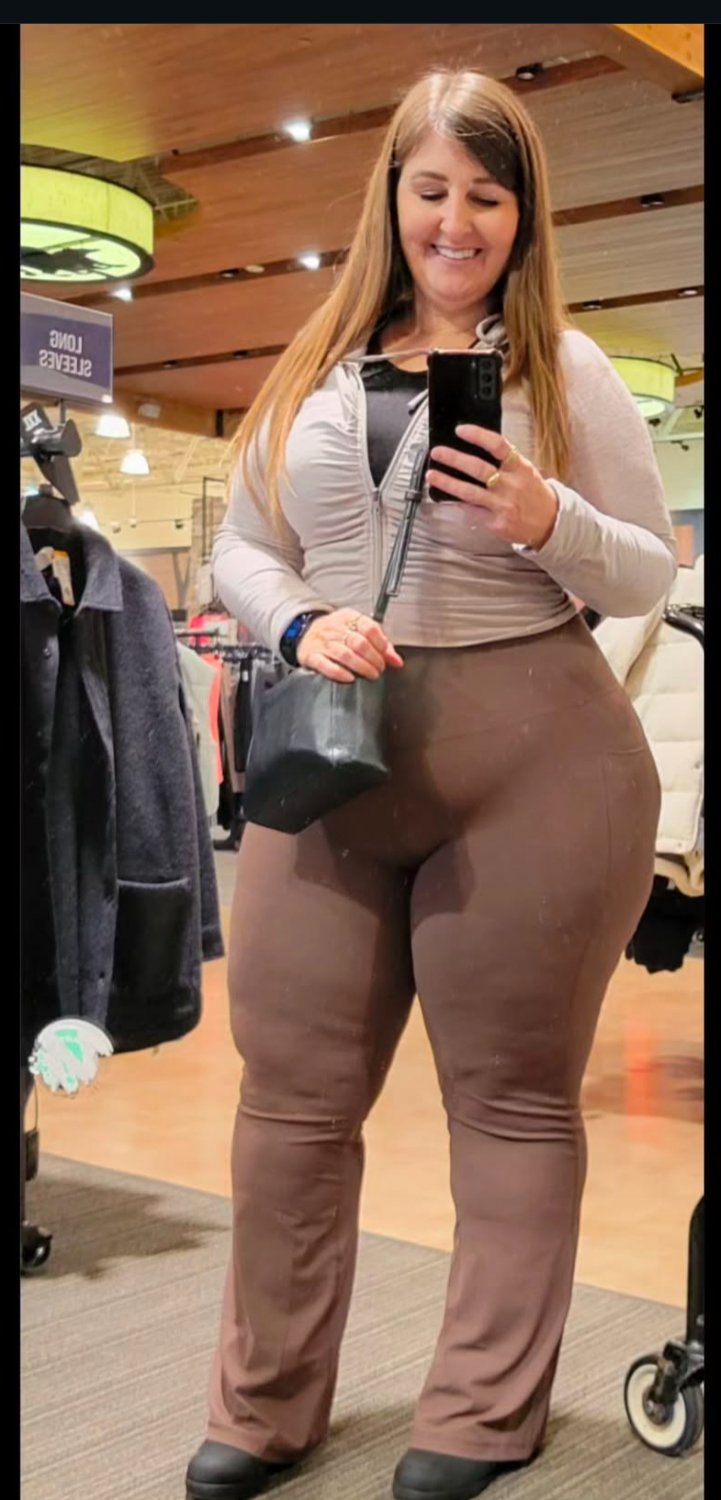 Big booty milf Pawg #El8EZcdL