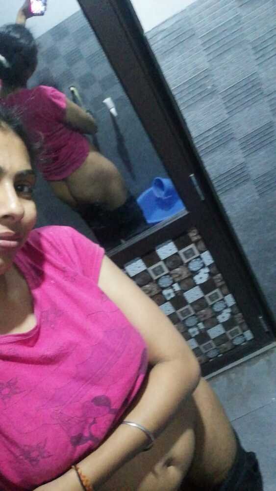 Indian Punjabi Bhabhi's big boob nudes leaked #EUTy76bD