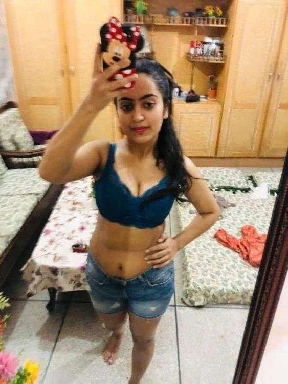 Indian bigboob girl Snapchat nudes leaked #ewuTwxq6