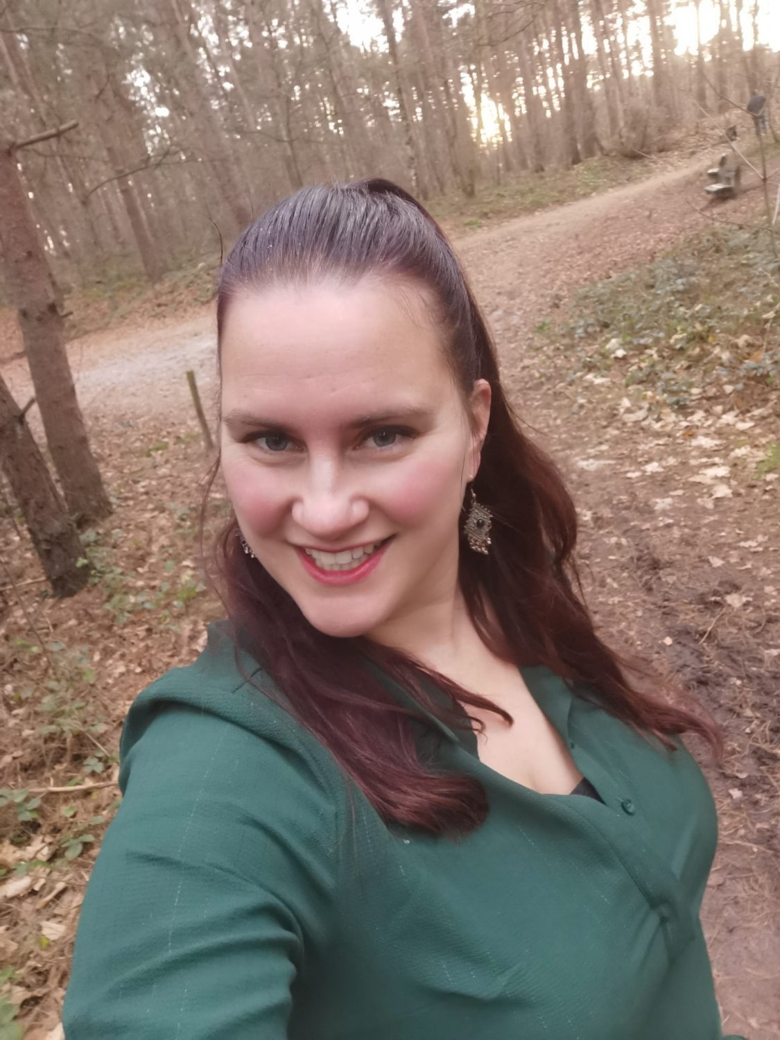 Dutch Sandy is a fucking slut 4 life now. #F9B2Rbts