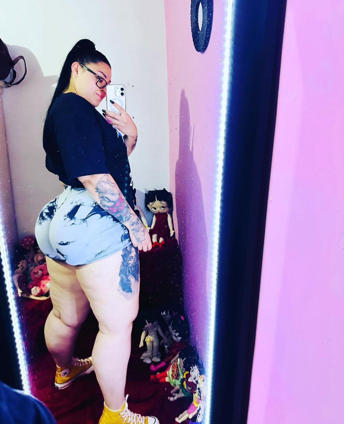 Thick ass latina #gAFSHO7r