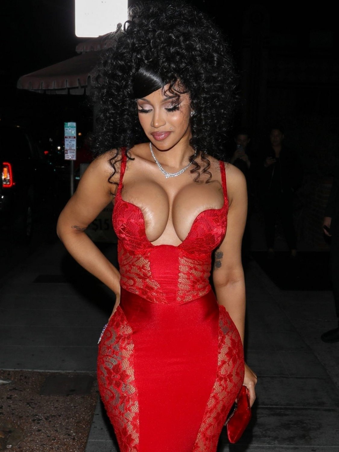Cardi B Sexy Dress Big Boobs #GDq1vDyK