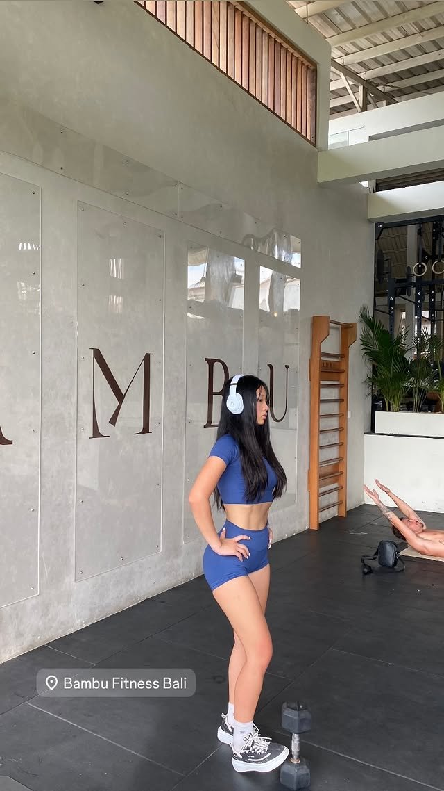 Amateur Korean Asian ABG Fucks Her Creamy Tight Pussy - Featuring her Thick Asian Sister #gtuNzdHI