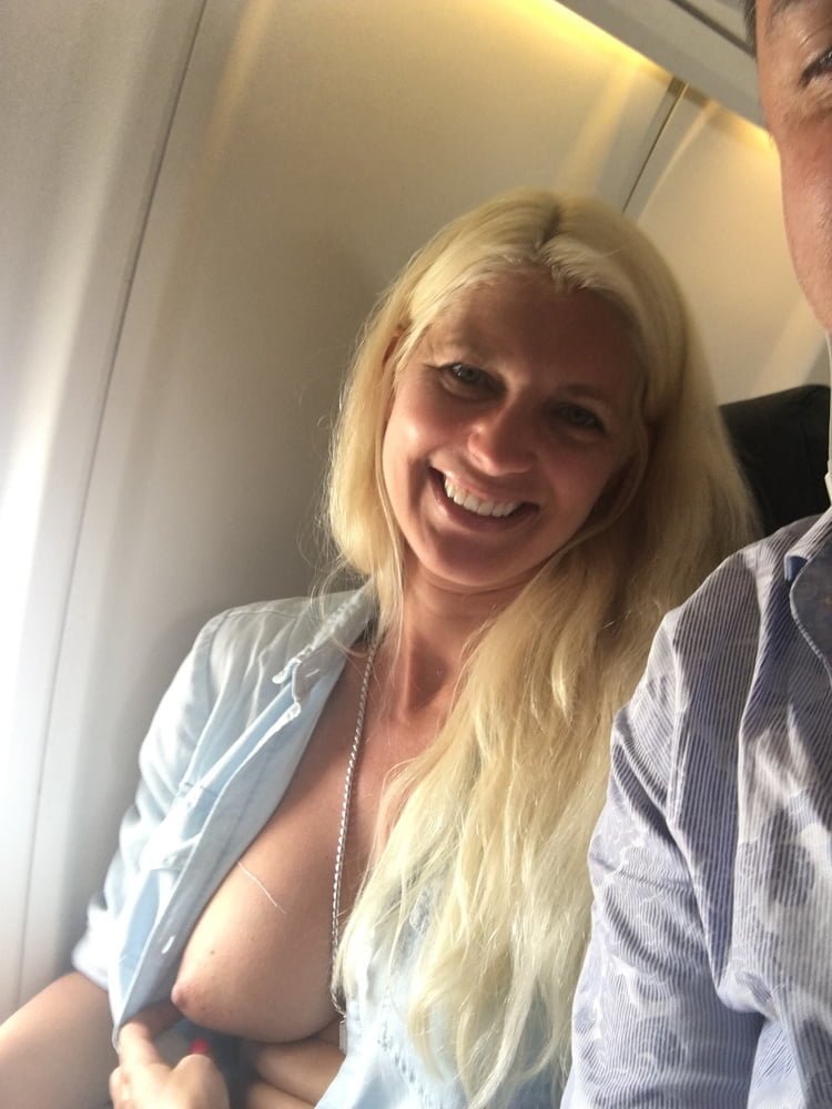 Fit Milf Who Loves Flashing #Hcqyxg3G