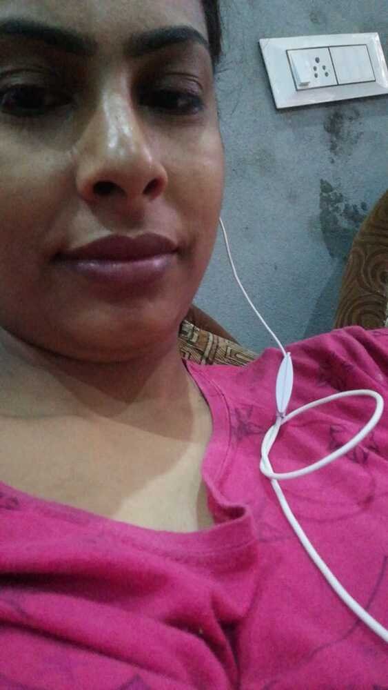 Indian Punjabi Bhabhi's big boob nudes leaked #I6P0IZO8