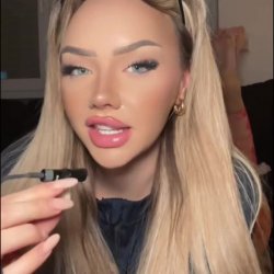 Beautiful girl Feet joi