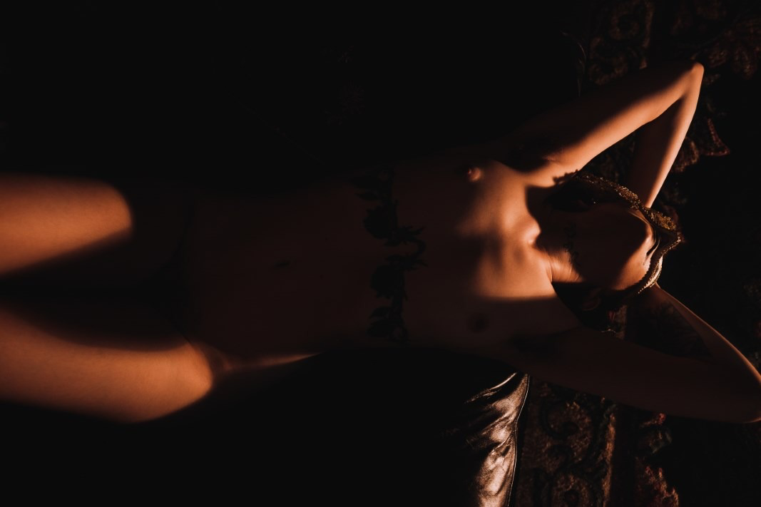 Masked Boudoir #iki0gXhY