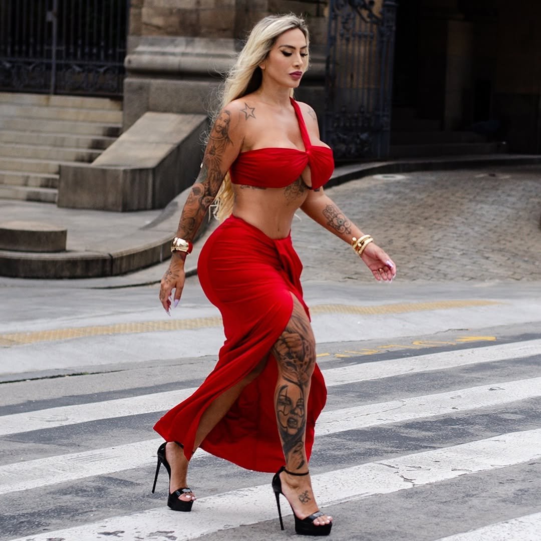 (2025) Juju Ferrari - Loira Gostosa #iKxPnOBz