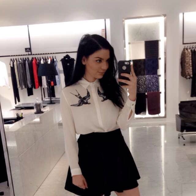 Beautiful Dark Haired Slut #IYlm93ze