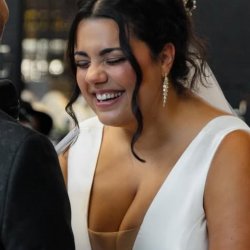 Dumb puta sluts last official day single couldn’t help but show her juicy tits
