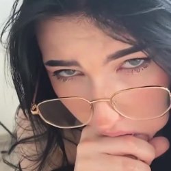 Emo girl blowjob slurp