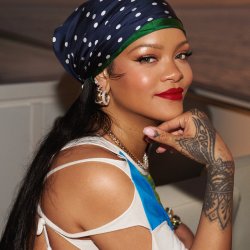 Rihanna new pictures…sexy and hot , gorgeous