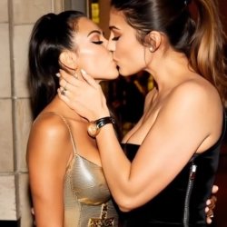 Kim K and Kylie lesbian sisters