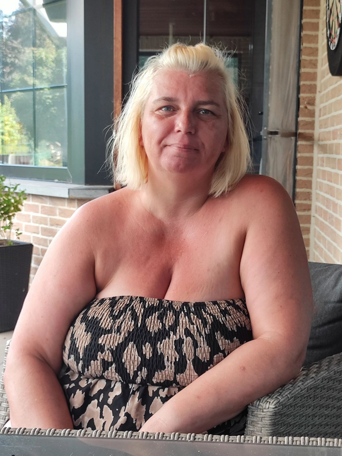 kgeupdgd Chubby, slutty married addicted and submissive cum and piswhoreJessie Ovaert from Belgium, Tongeren #kGEUPdGd