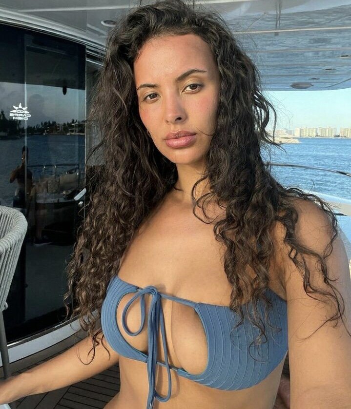 klcmgq2c Maya Jama Hot as Fuck Insta Baddie gets Cocked in Bikini 💯🔥🔥😳😳✊🏾🍆💦💦 #KLcMgQ2c