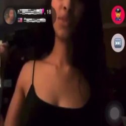 She flash her black boobs during chatting on OmegleSluts