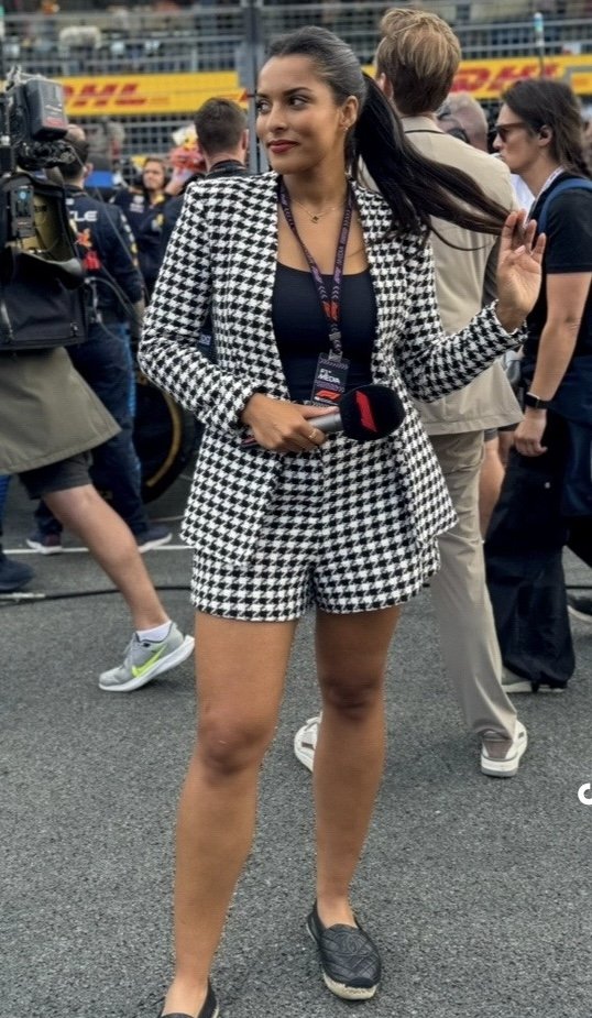 More of that brown F1 reporter I pound my big white cock to #lZjlDs8p