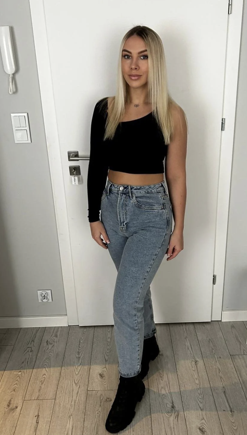 Sexy Slut Abby #Mar2IXVO