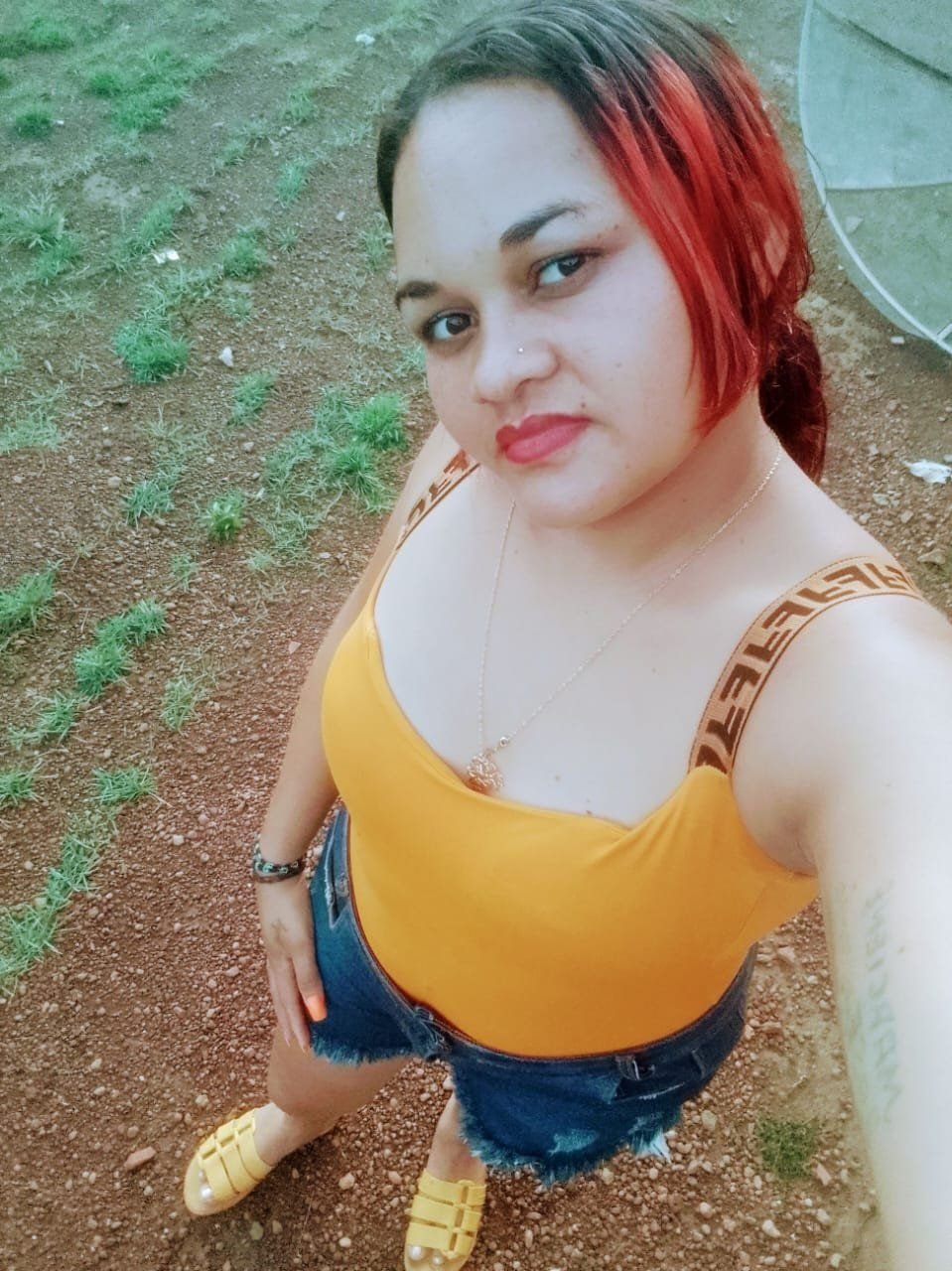 Coroa Ruiva putinha #O0m524HG
