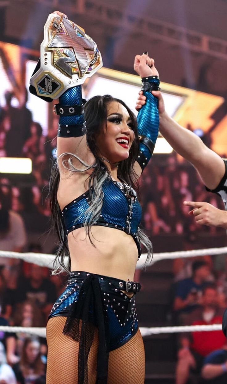 WWE Roxanne Perez #oFg5Bdjn