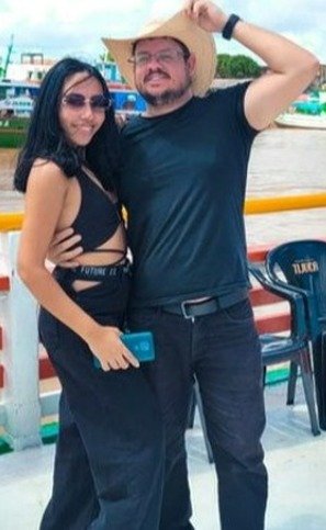 VAZOU CORNO DIVIDINDO A ESPOSA NOVINHA PUTA GOSTOSA SAFADA VADIA COM O AMIGO DOTADO DEPOIS DE PERDER #orwgBPrp