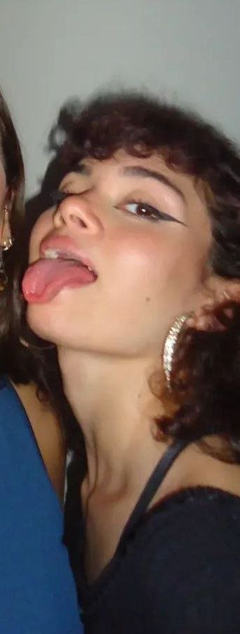 cacheada safada louca por rola #oS4MRSYM