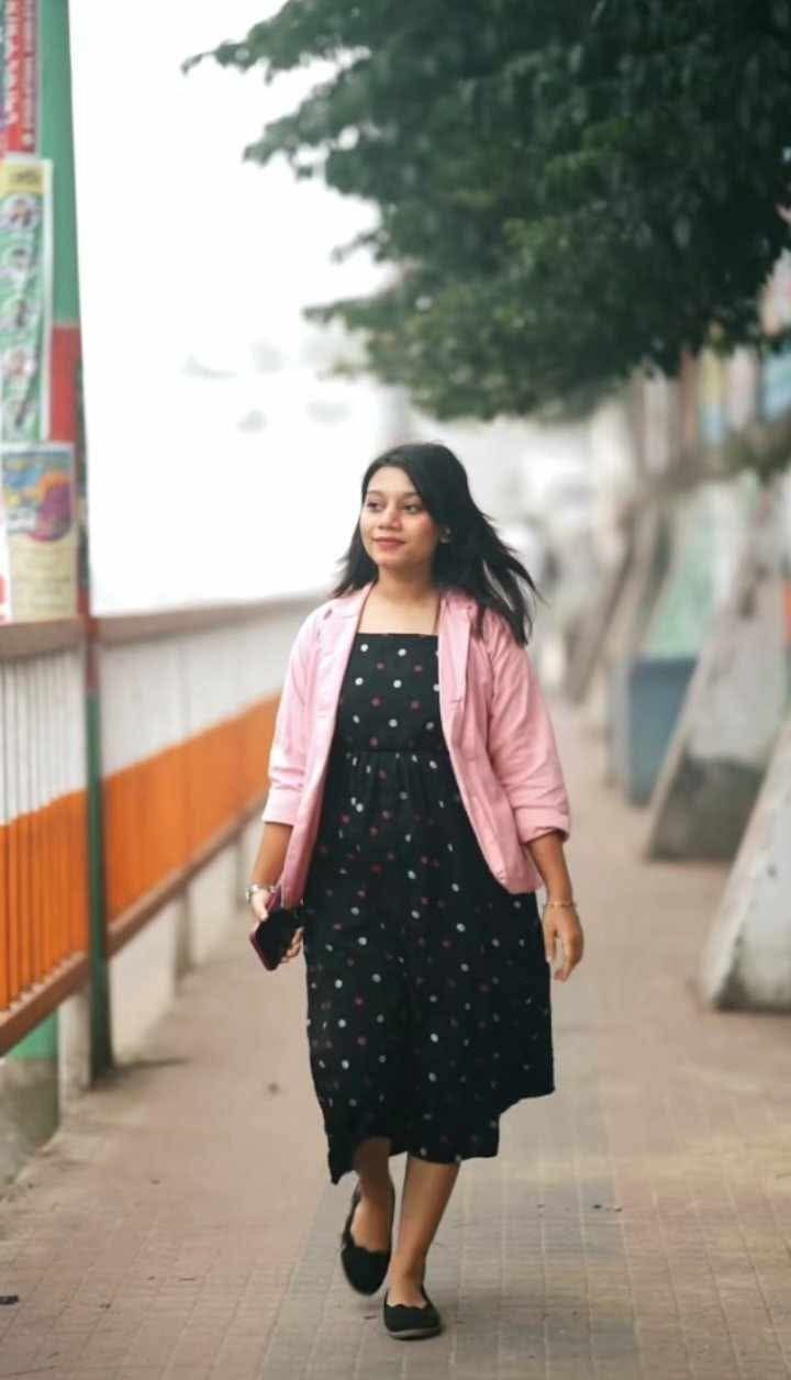 Indian teen girl show her ass #p0SoE4M1