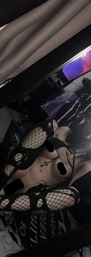 My pussy is an oxygen mask that you have to bury your face in #p7dLVetB