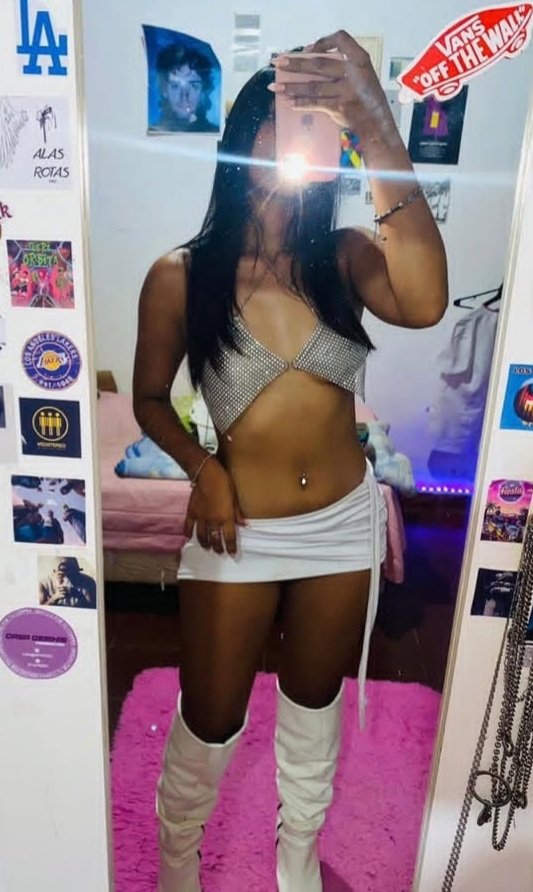 Danna #P8Hk0AAc