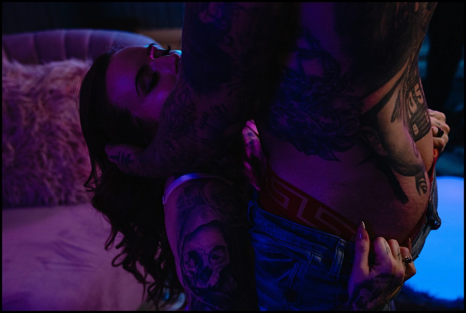 Tattoo couple boudoir #Pcg6ktx0