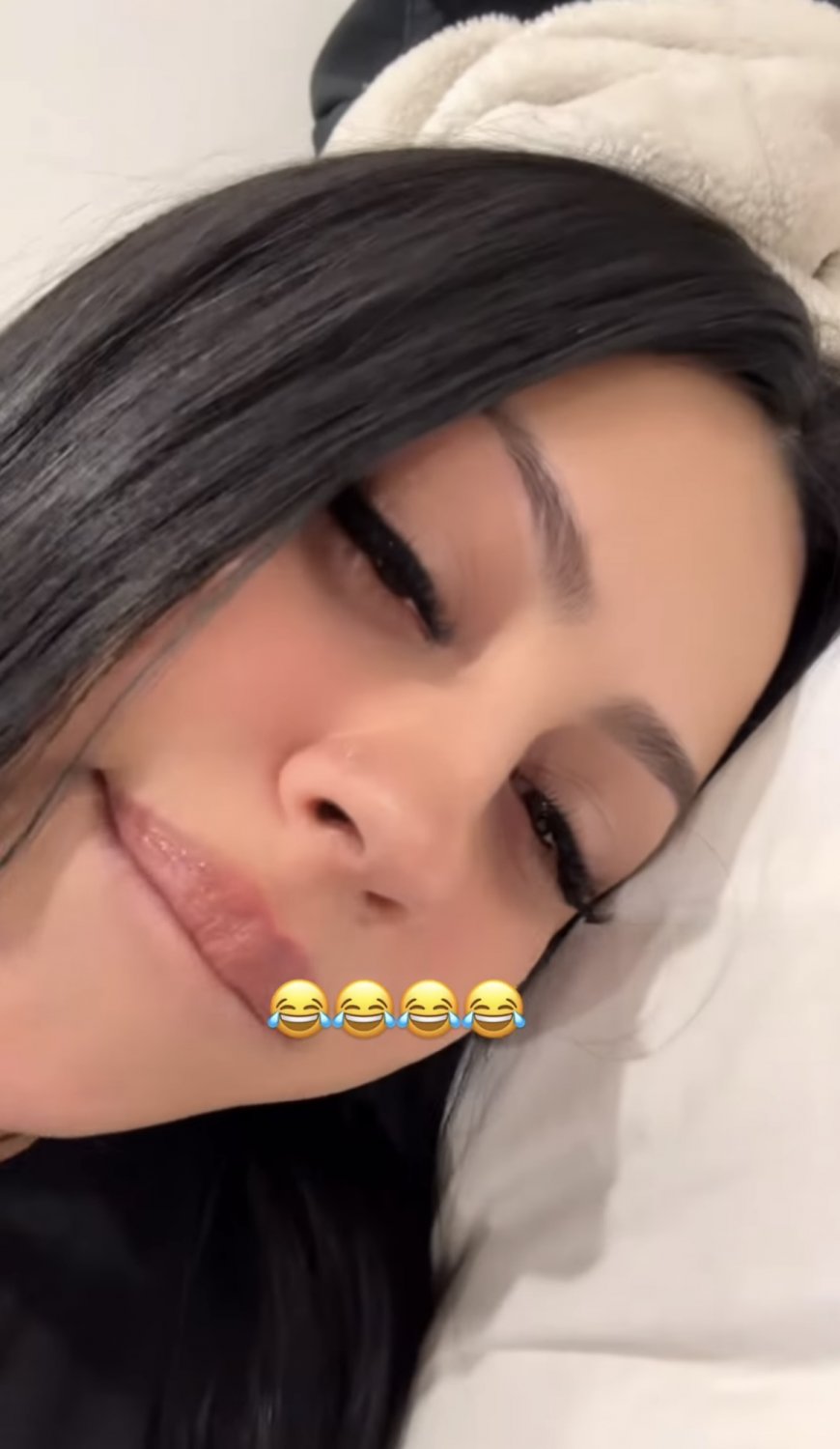 This Latina milf slut is sexy #pK3Y7xnr