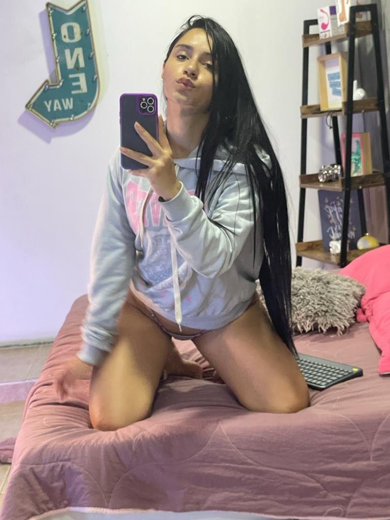 Beautiful Colombian Slut #pktBx3Gj