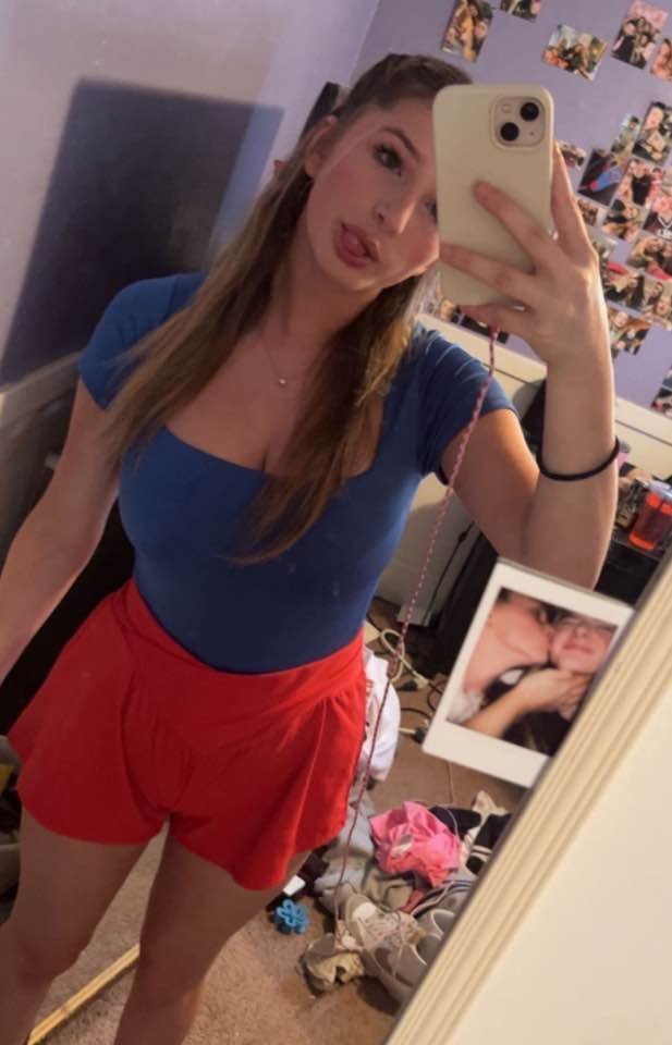 Webslut Mia #PYRyLm8h