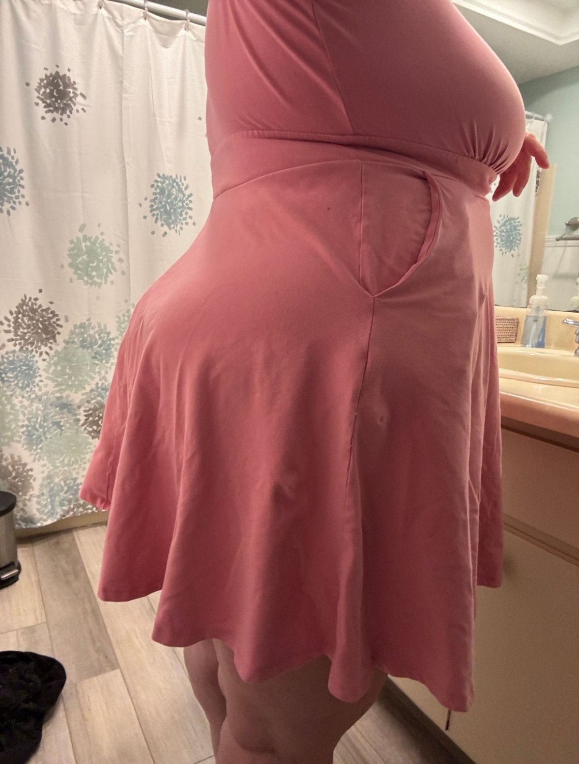 Latina Gilf #QGYFrXKo