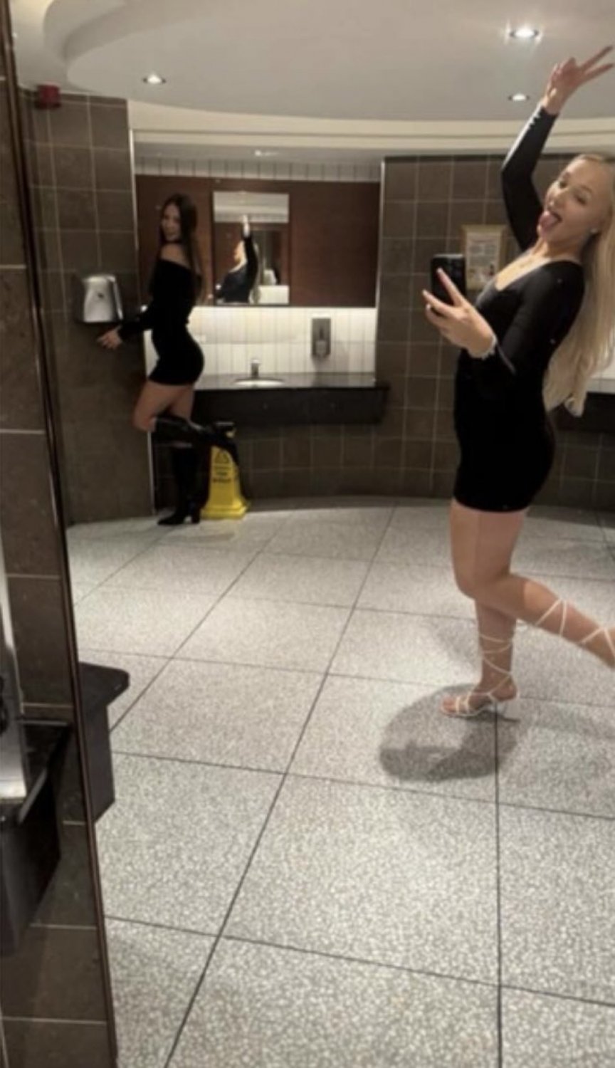 tight 18yr welsh slut #qnBhkNnK