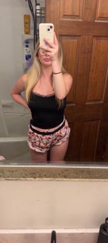 Webslut Mia #rVQXFXcz