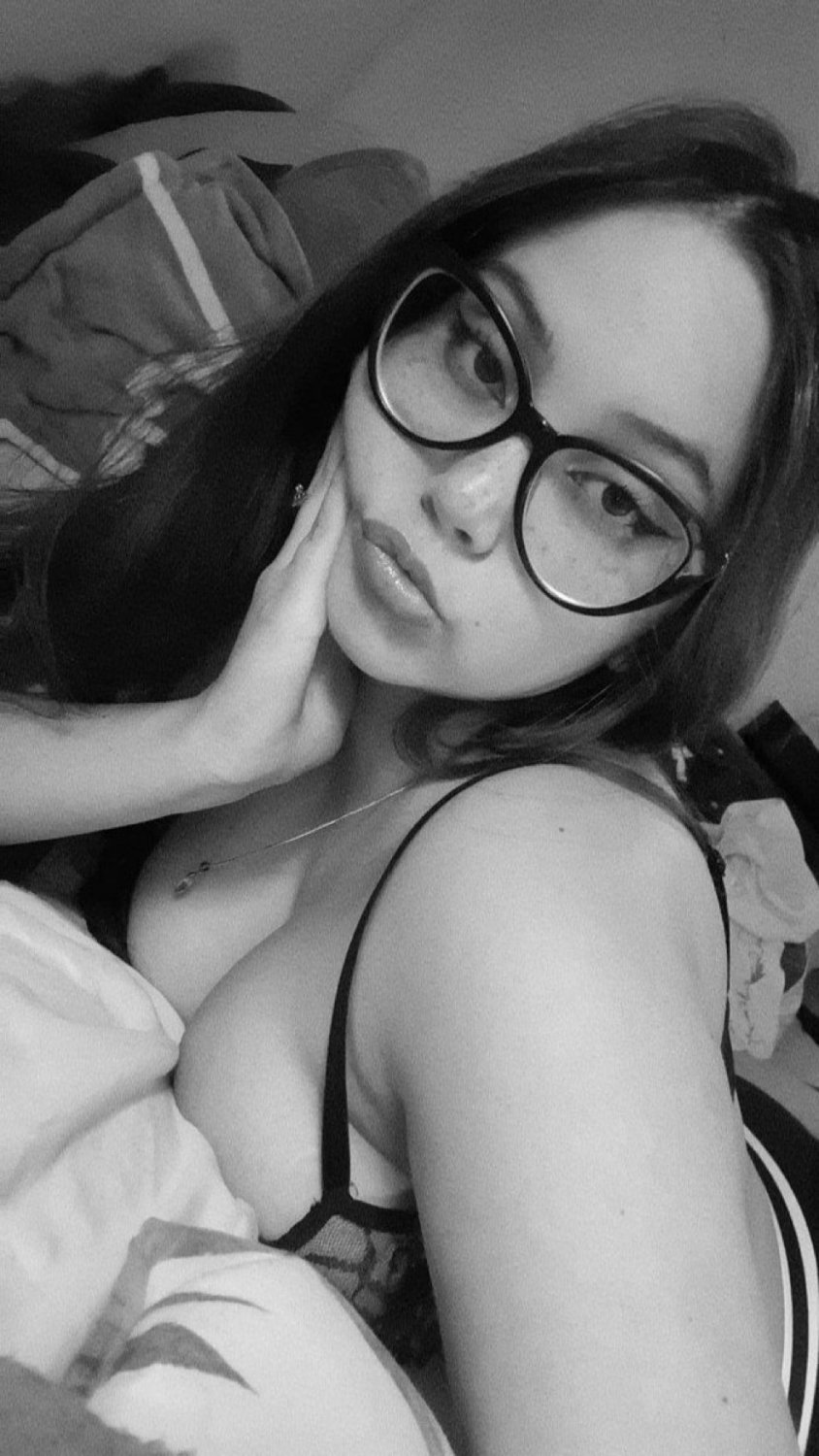 Latina from Texas #S3wgJ0z4