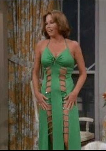 MARY TYLER MOORE #TjHlYGGB